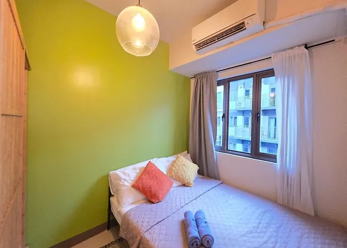 Serene Cozy 1br Near Mall Of Smx Ikea And Airport Apartment