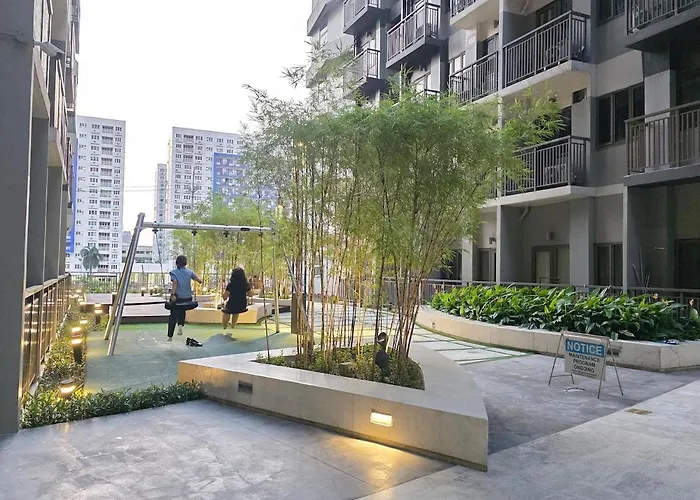 Serene Cozy 1br Near Mall Of Smx Ikea And Airport Apartment Manila